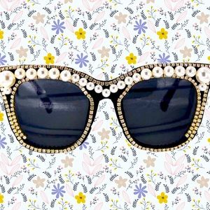 Sunglasses with pearl and rhinestone accents BRAND NEW